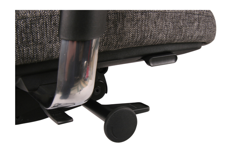 Detail snelverstelling breedte armlegger, zitdiepte, hoogteverstelling en gewichtsinstelling
